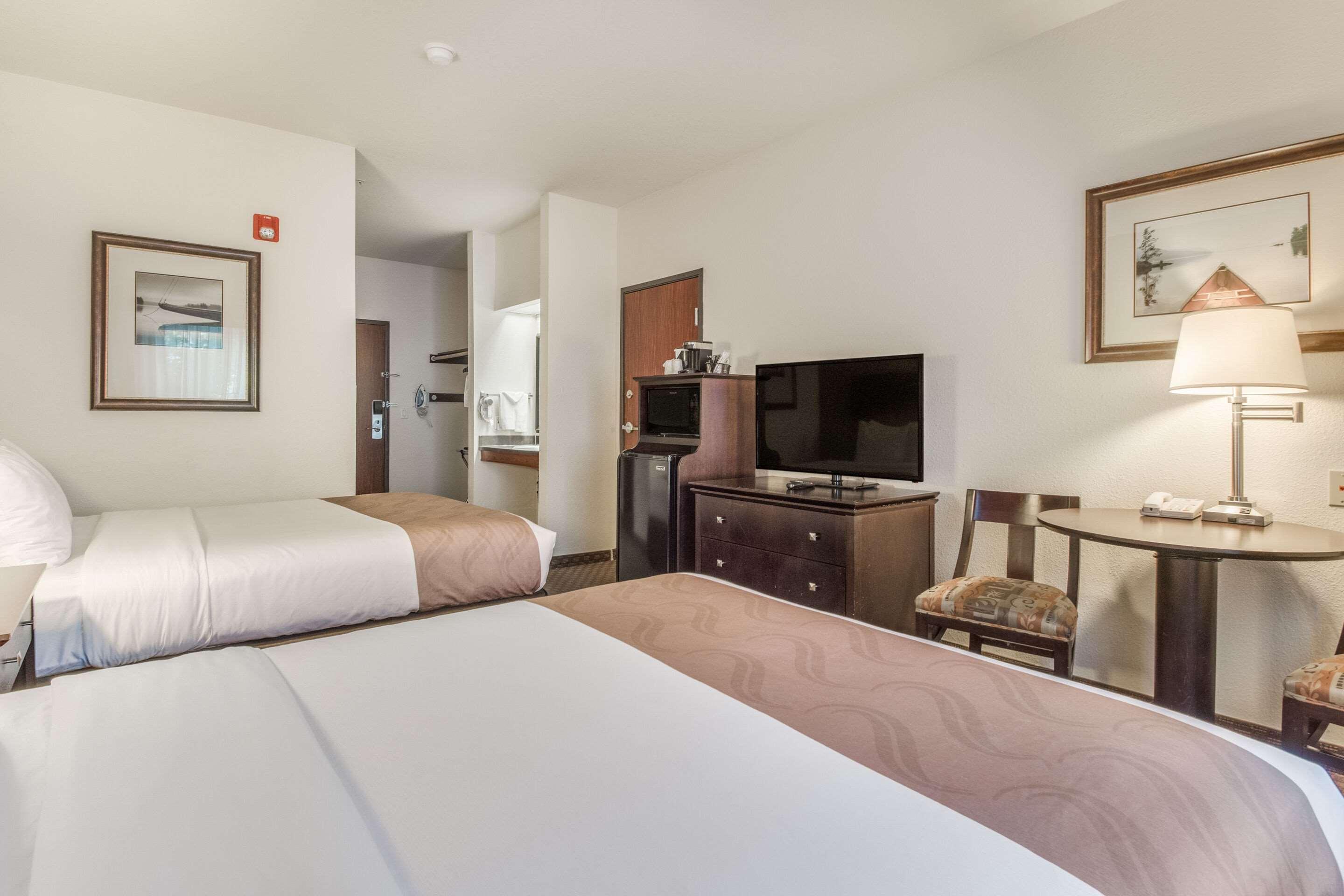 Quality Inn Gresham Exterior photo